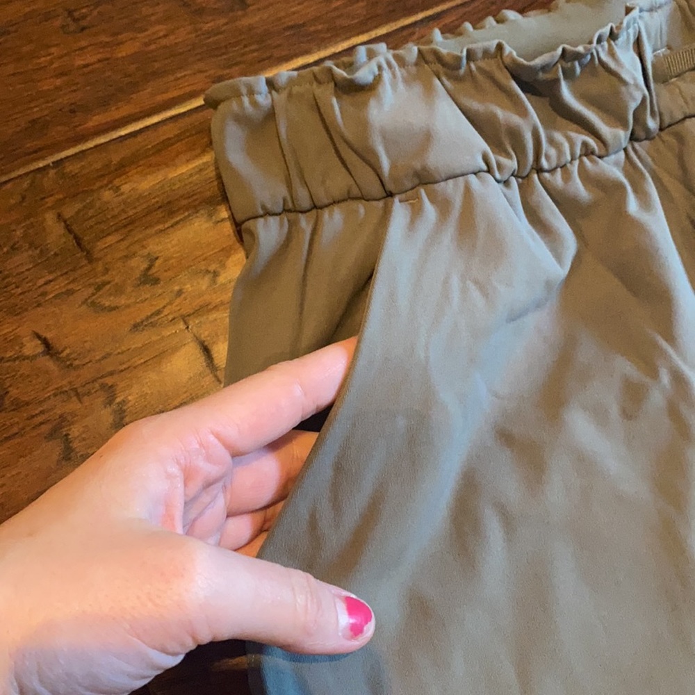 Lululemon Keep Moving Pant Grey Sage - Picture 4 of 11